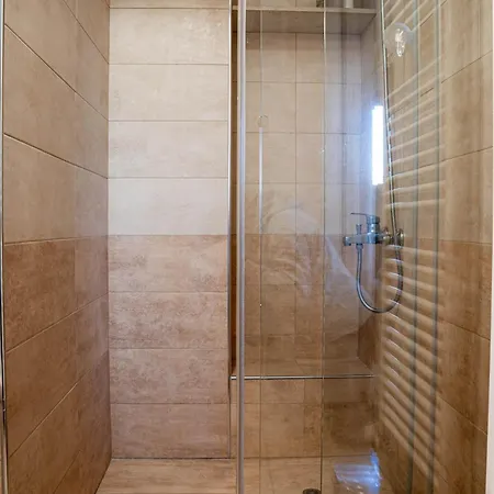 Estia * 奥林匹亚