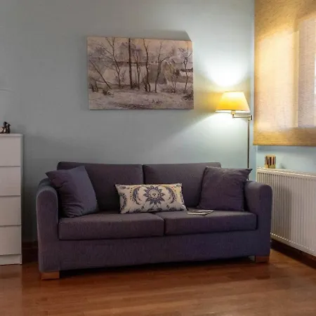 Estia Apartment